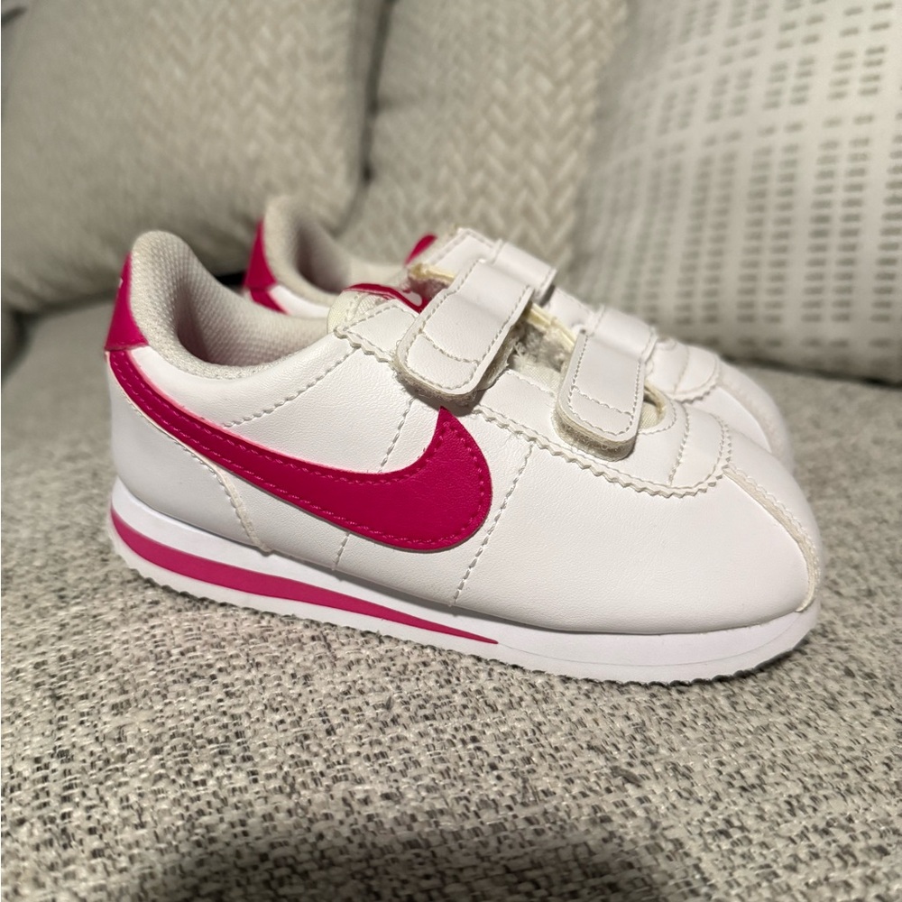 Nike Kids White and Pink Velcro Sneakers